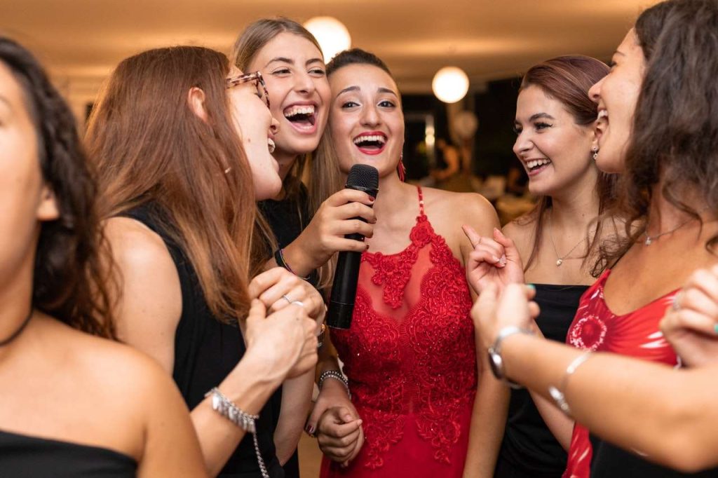 Anniversary Party hire Vancouver limousine